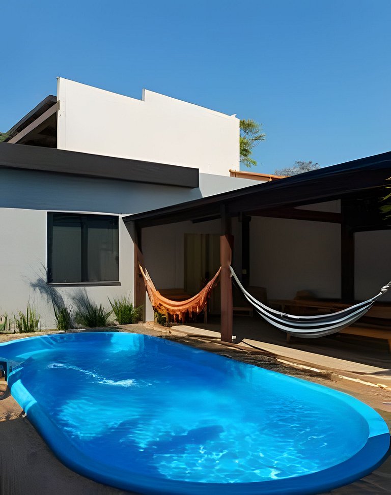 Casa Itacoatiara 2 quartos com Piscina