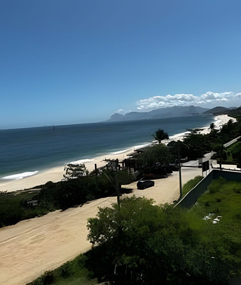 Camboinhas com a MELHOR VISTA Cobertura incrível