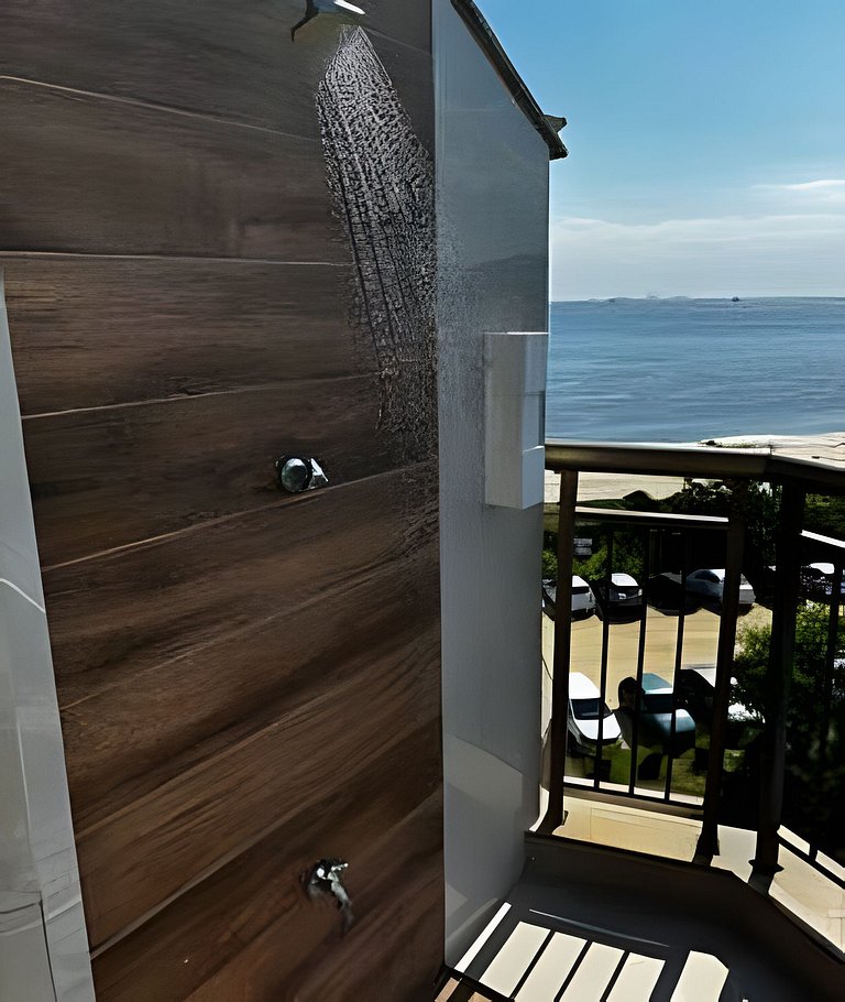 Camboinhas com a MELHOR VISTA Cobertura incrível
